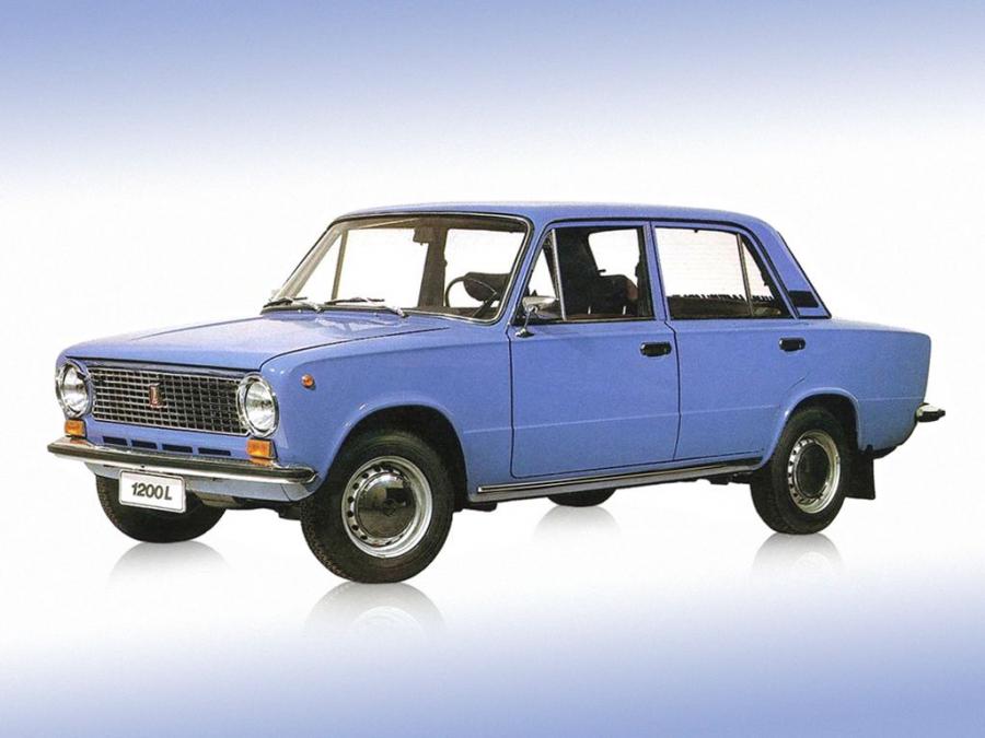  Lada 1200 L (21013) 1977 года  (фото 2 из 11)
